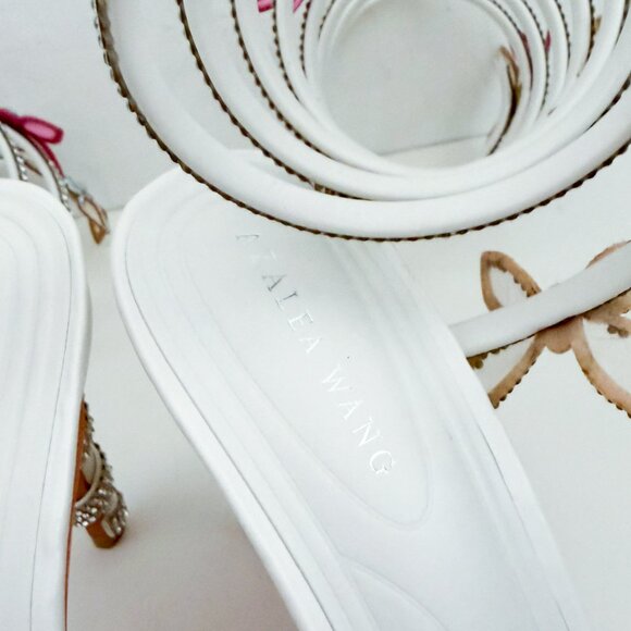 AZALEA WANG FLORIANA BUTTERFLY SANDAL IN WHITE Y2K - Picture 10 of 16